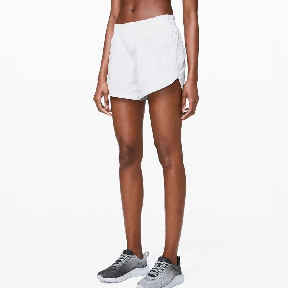 Lululemon Track That Lined White Short 5” Size 4